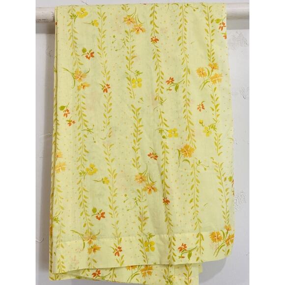 Pequot 70s Yellow Flower Power Twin Flat Sheet Muslin Dacron Wildflowers Orange - Picture 2 of 8